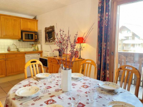 Appartement T2 au centre de Samoëns avec balcon, parking et accès navette ski. - FR-1-624-20